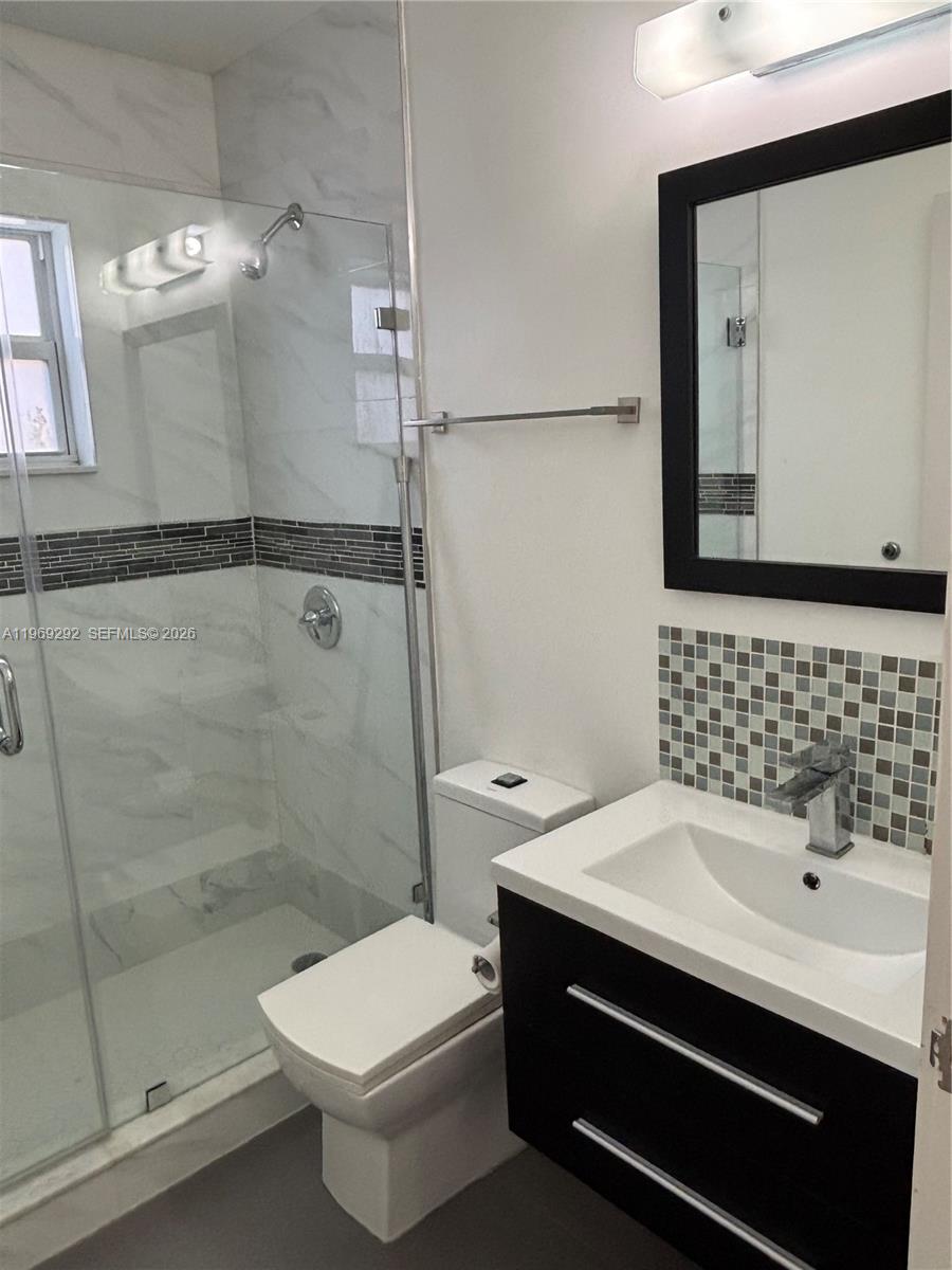 CAMBRIDGE ESTATES - Residential Lease