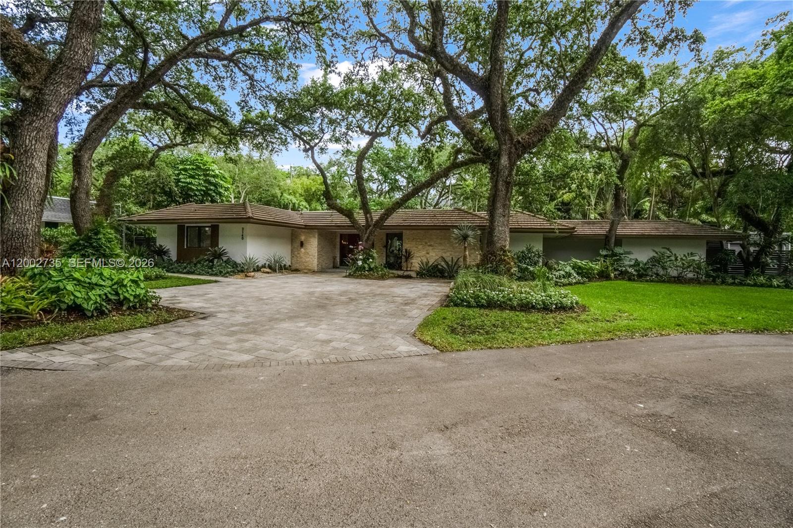 SKY LAKE ENCHANTED GARDEN - Residential