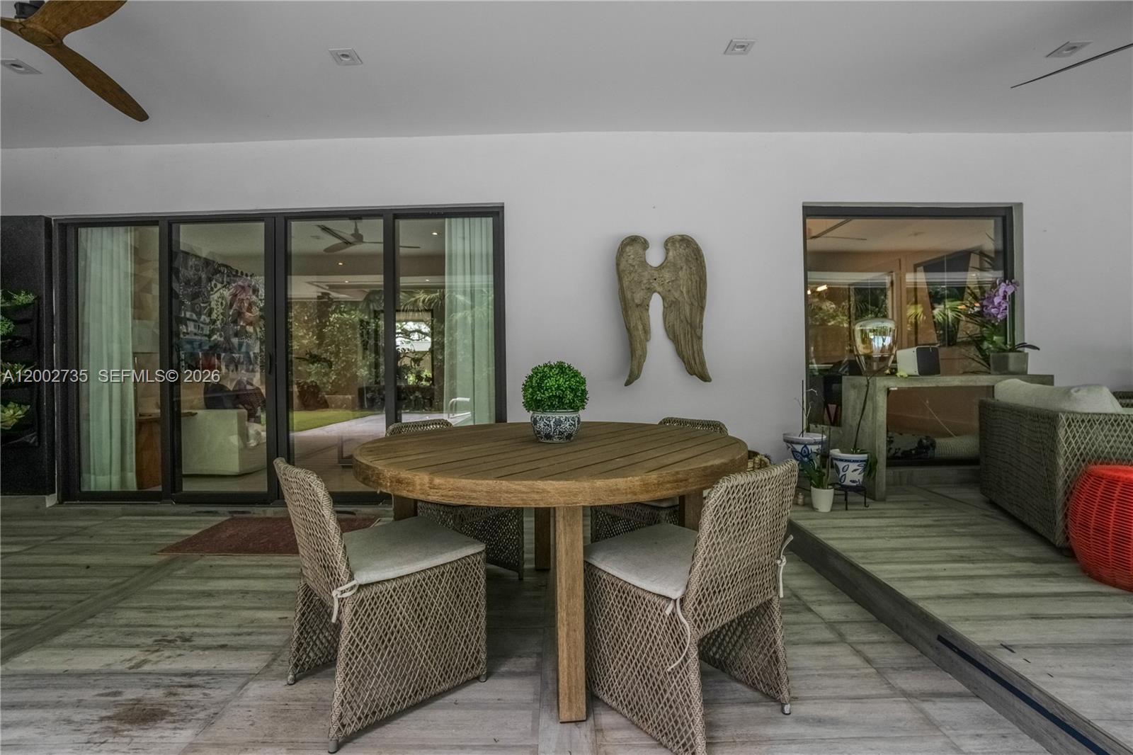 SKY LAKE ENCHANTED GARDEN - Residential