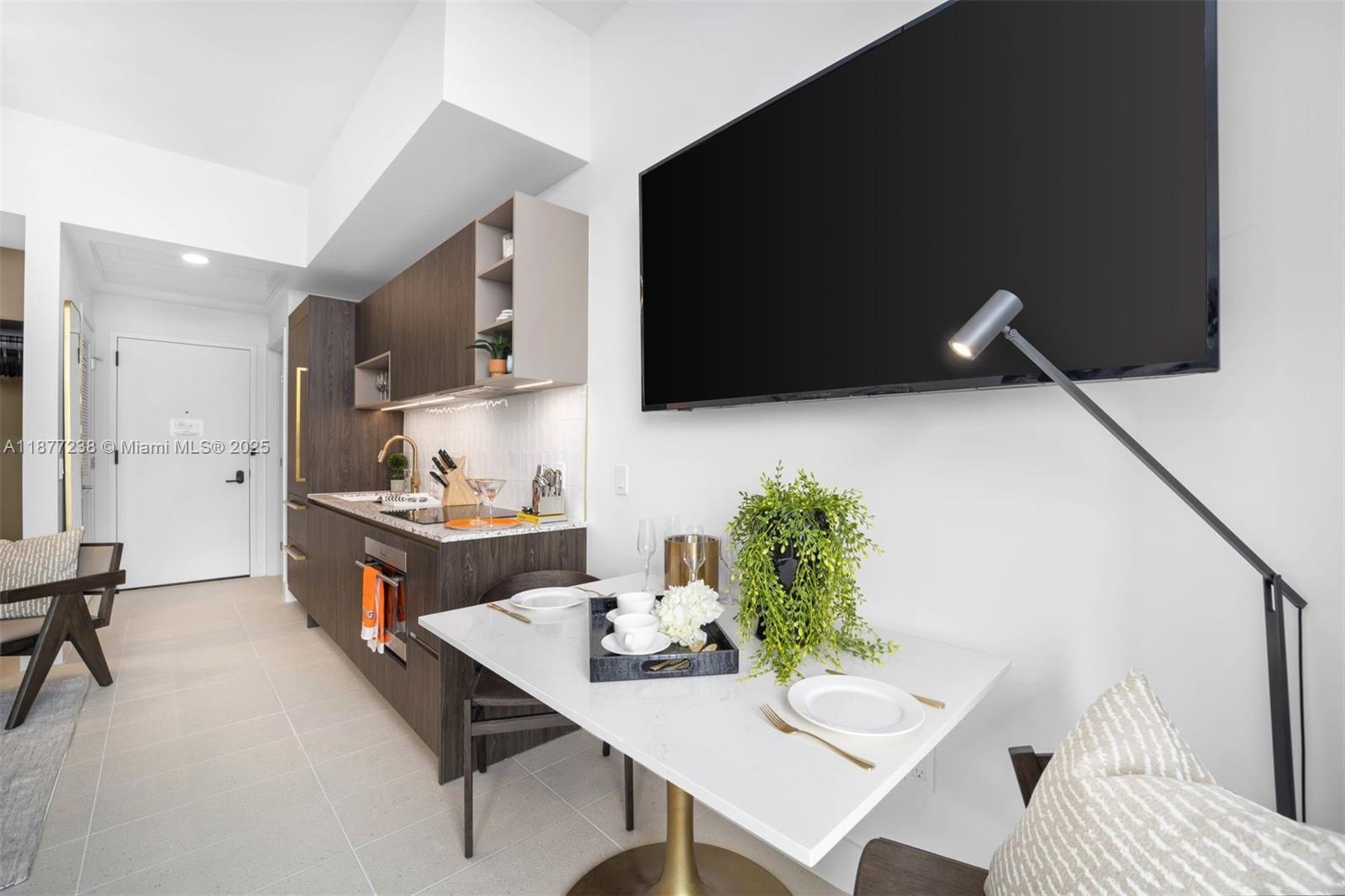 NATIIVO / GALE RESIDENCES - Residential