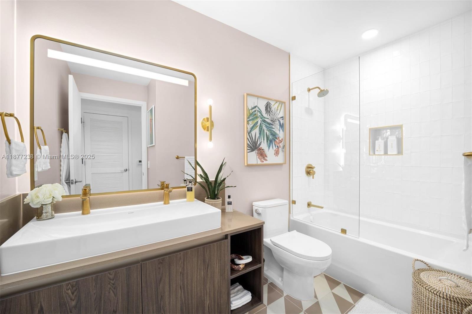 NATIIVO / GALE RESIDENCES - Residential