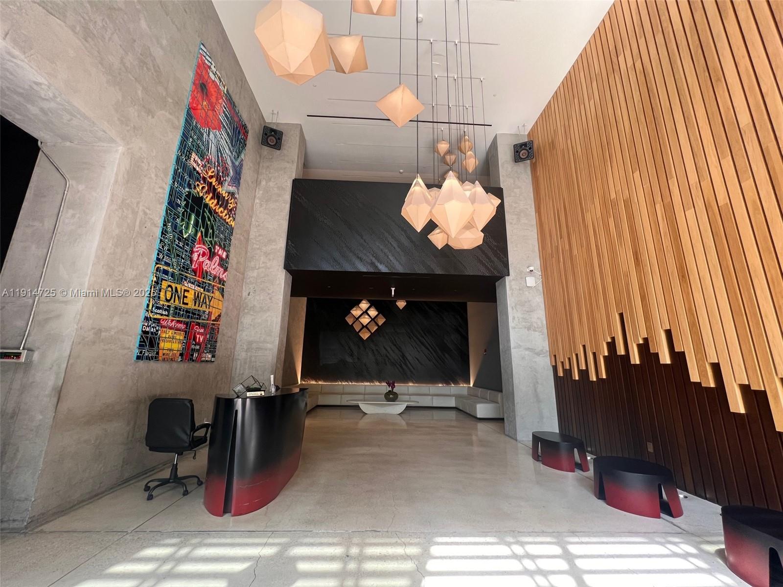 CENTRO CONDO - Residential Lease