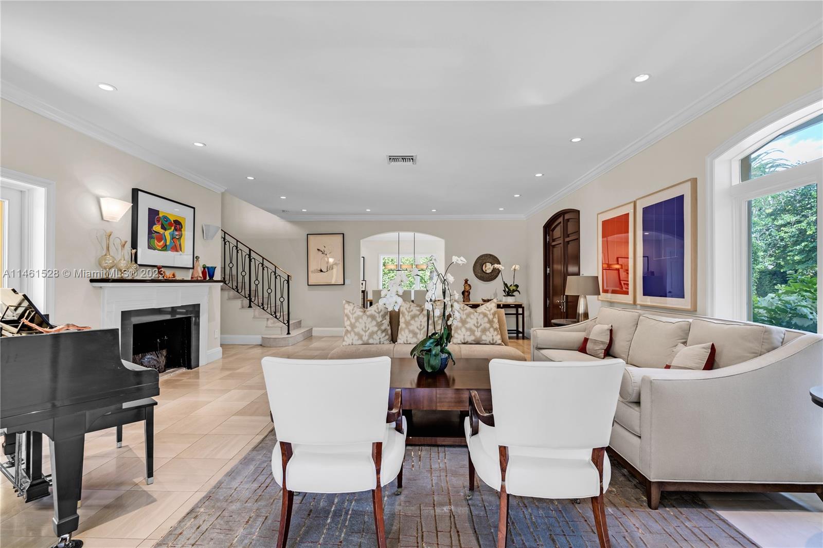 SUNSET ISLANDS-ISLAND NO - Residential