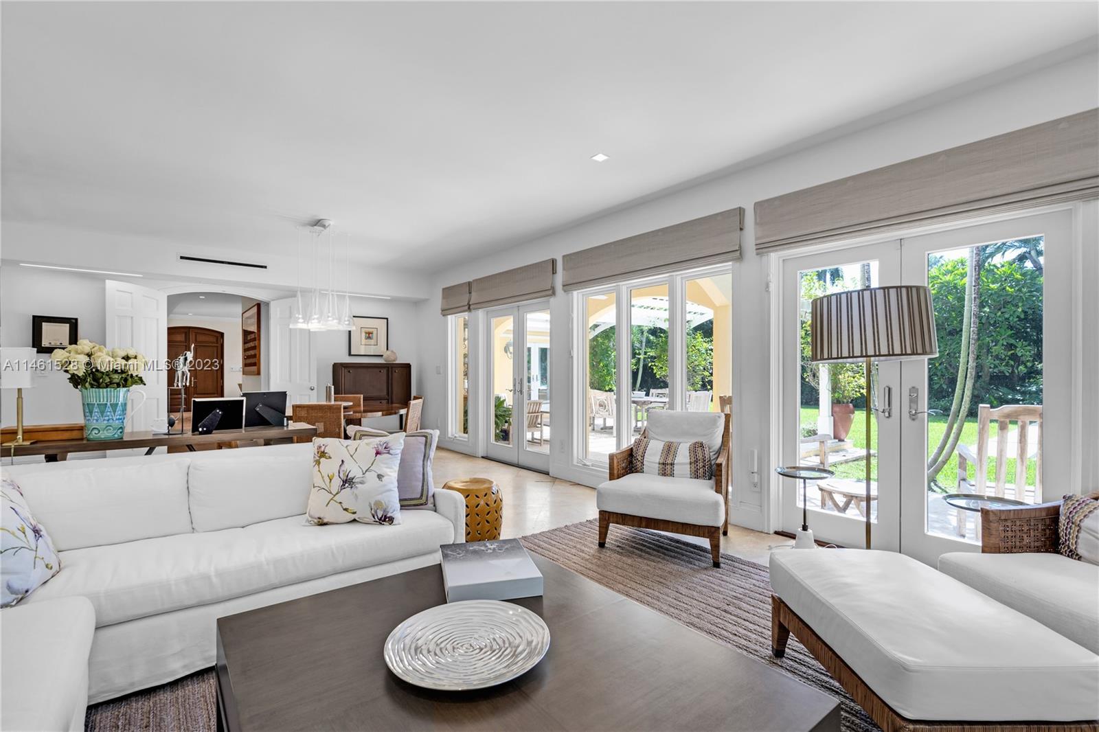 SUNSET ISLANDS-ISLAND NO - Residential