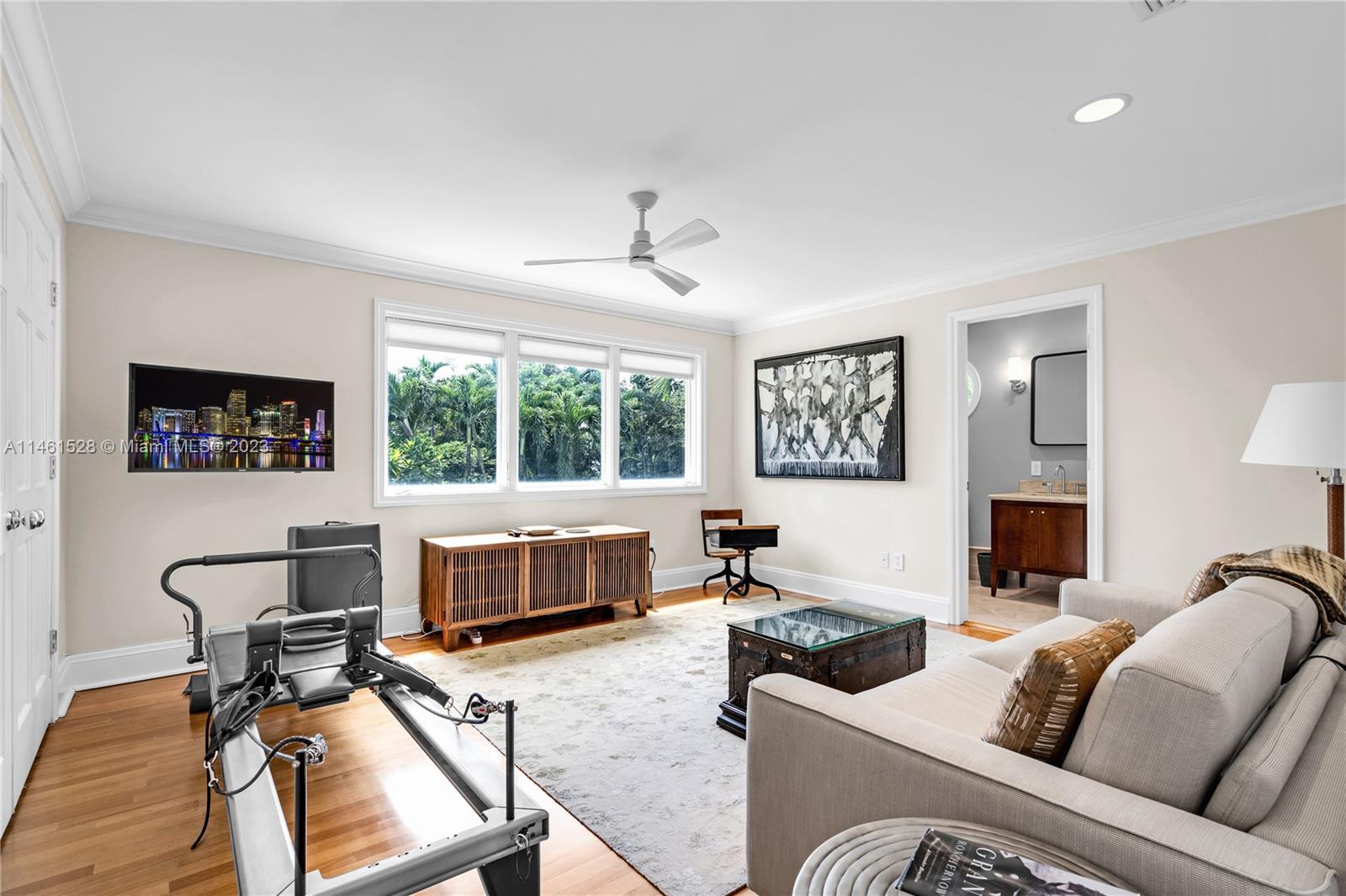 SUNSET ISLANDS-ISLAND NO - Residential