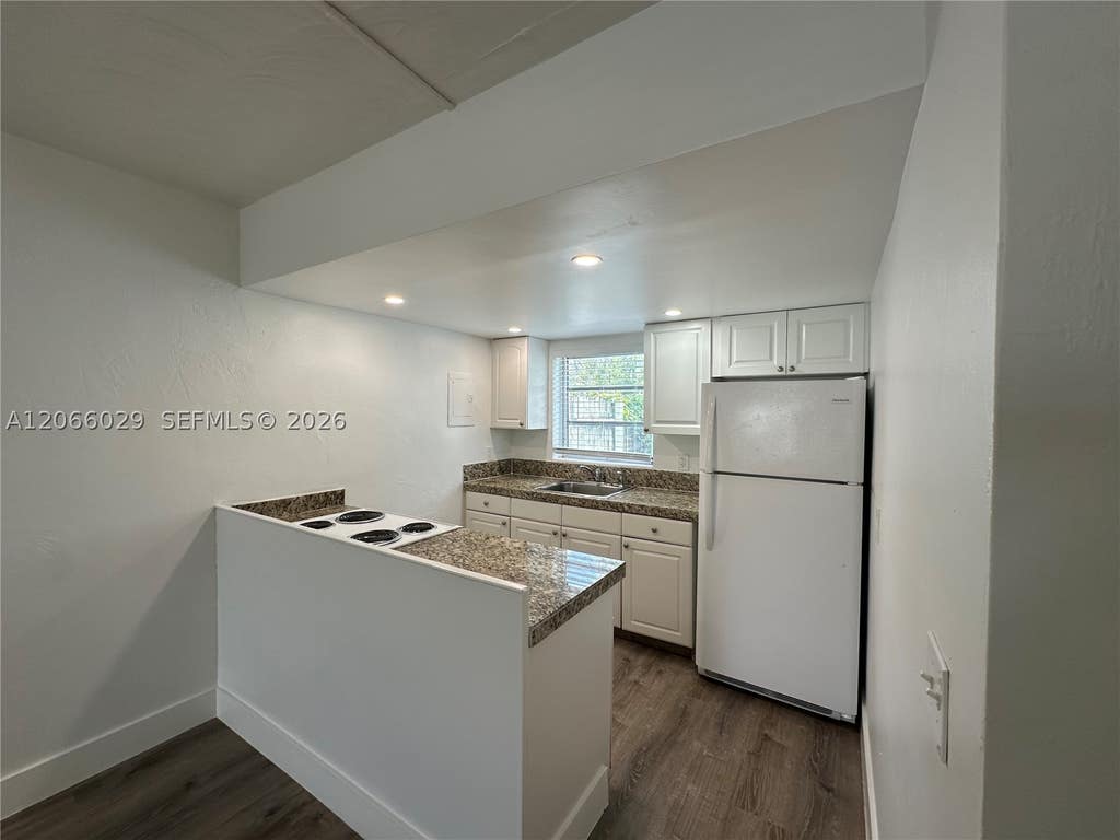 Photo of 840 NE 17th Ter #5B, Fort Lauderdale, FL 33304 (MLS # A12066029)
