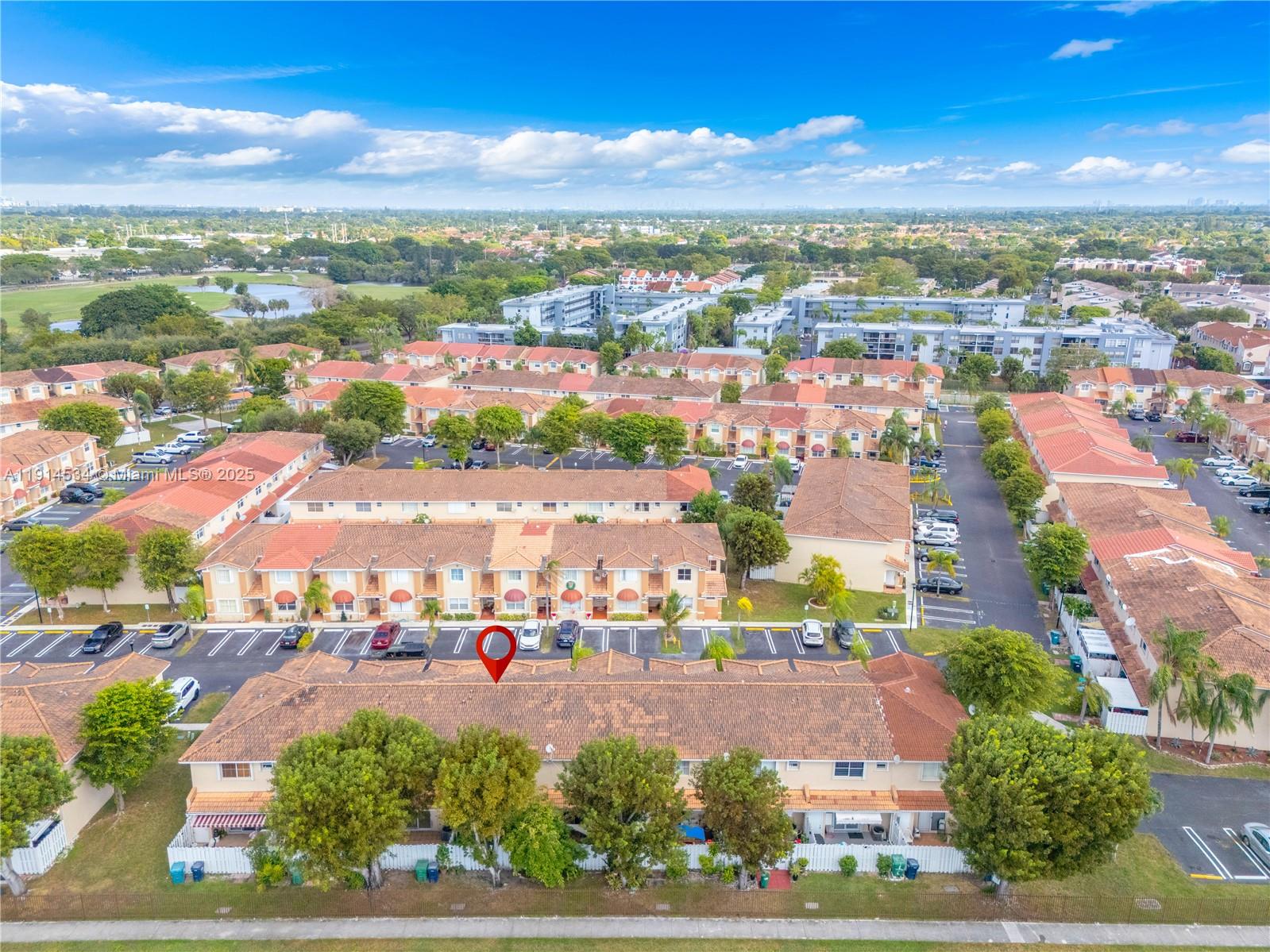 KENDALE LAKES NORTH SEC 9 - Residential