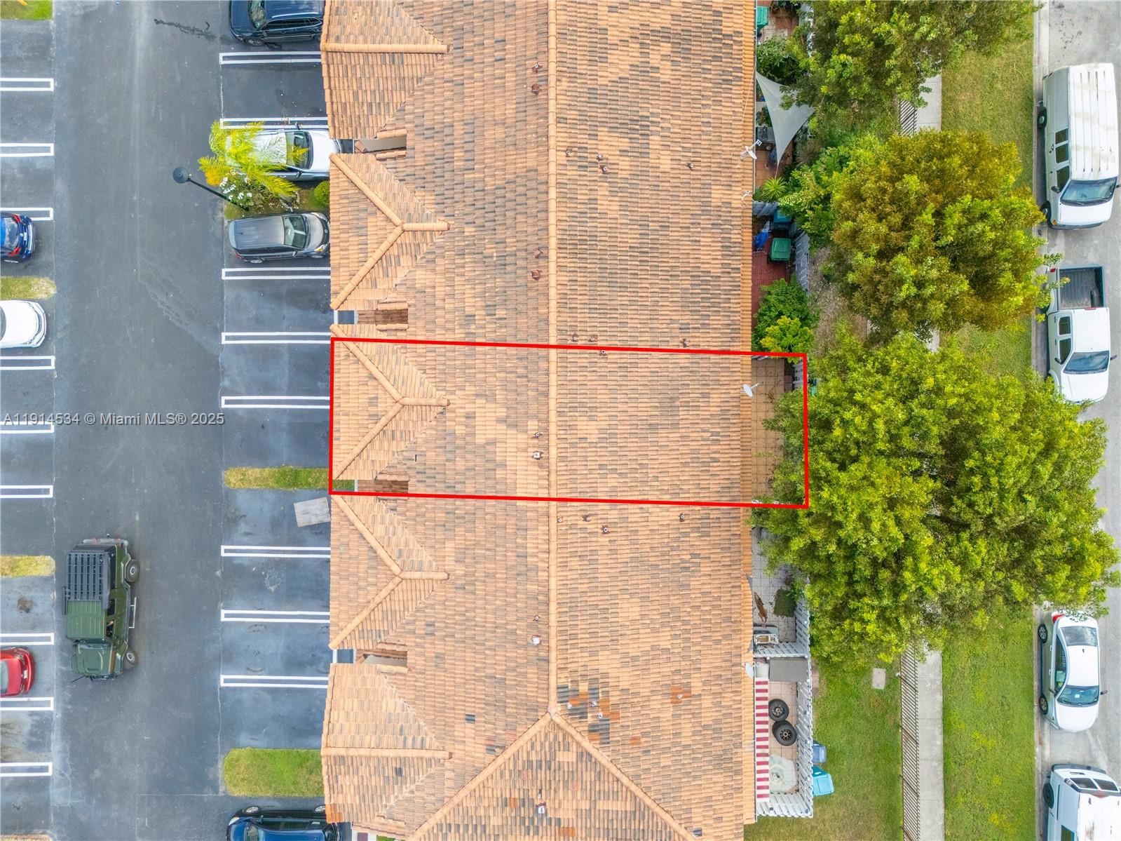 KENDALE LAKES NORTH SEC 9 - Residential