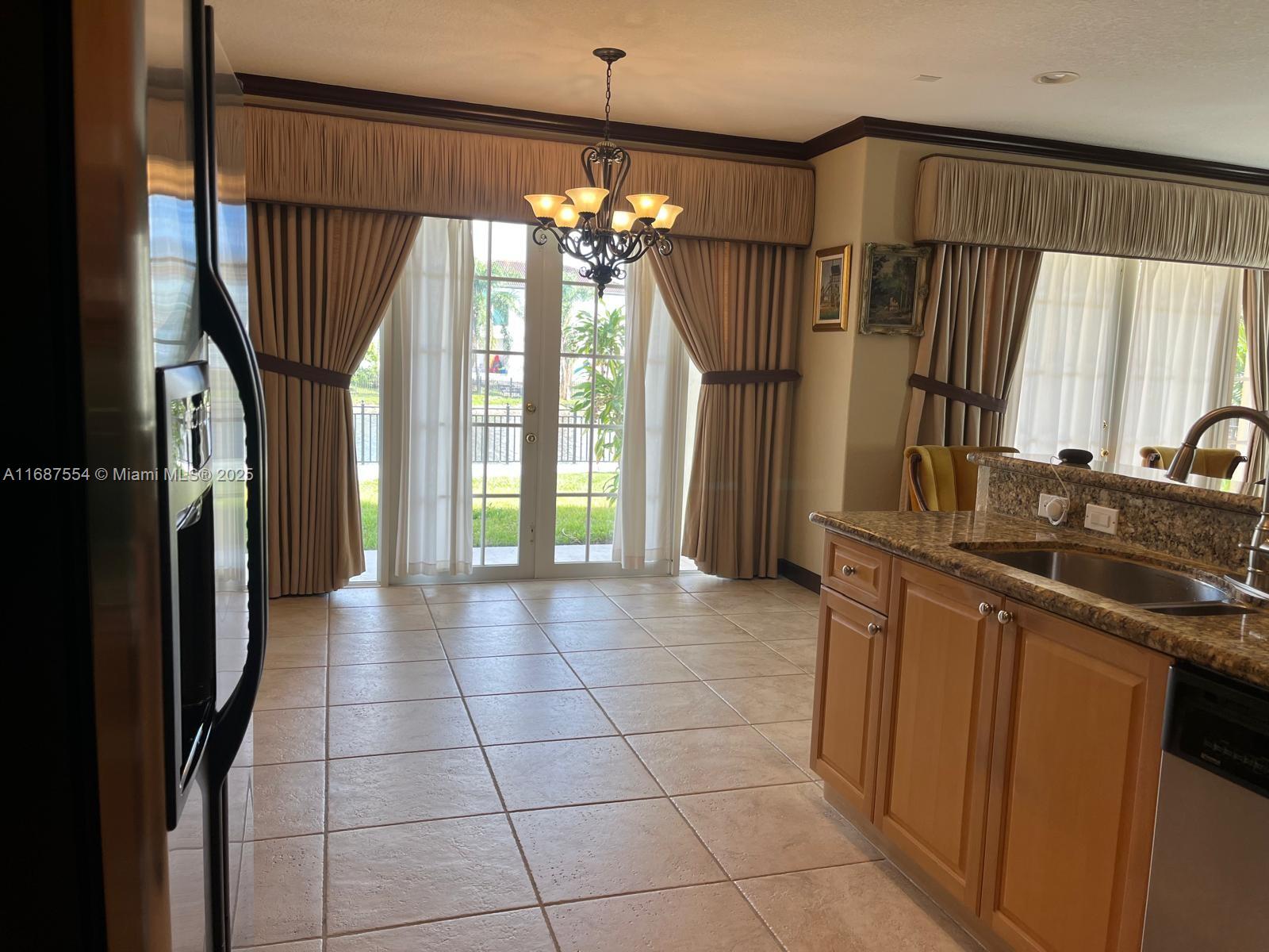GRAND LAKES PHASE II - Residential