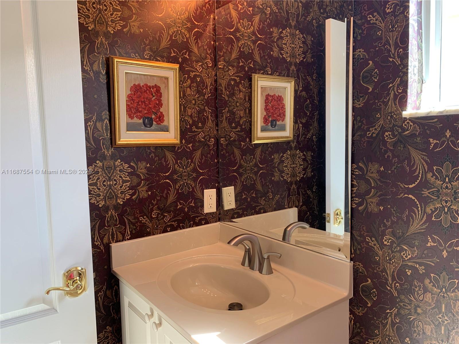 GRAND LAKES PHASE II - Residential