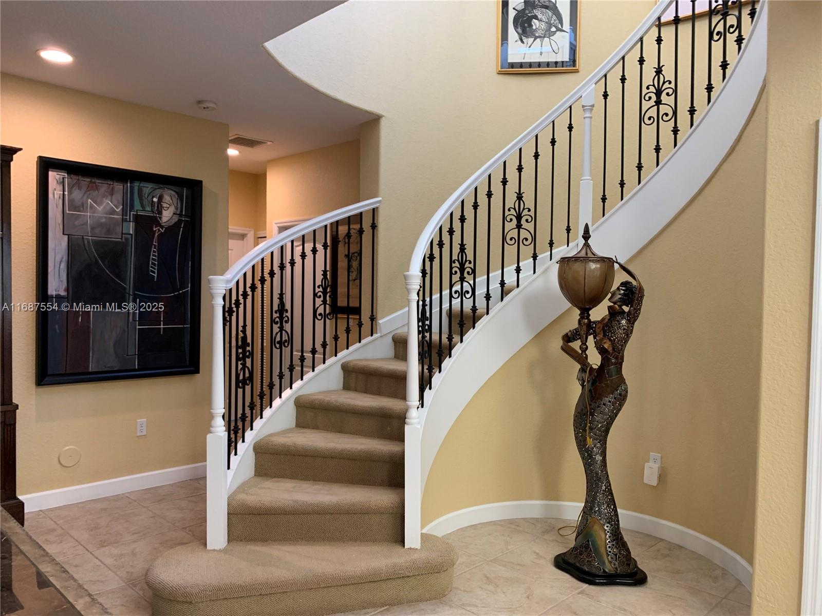 GRAND LAKES PHASE II - Residential