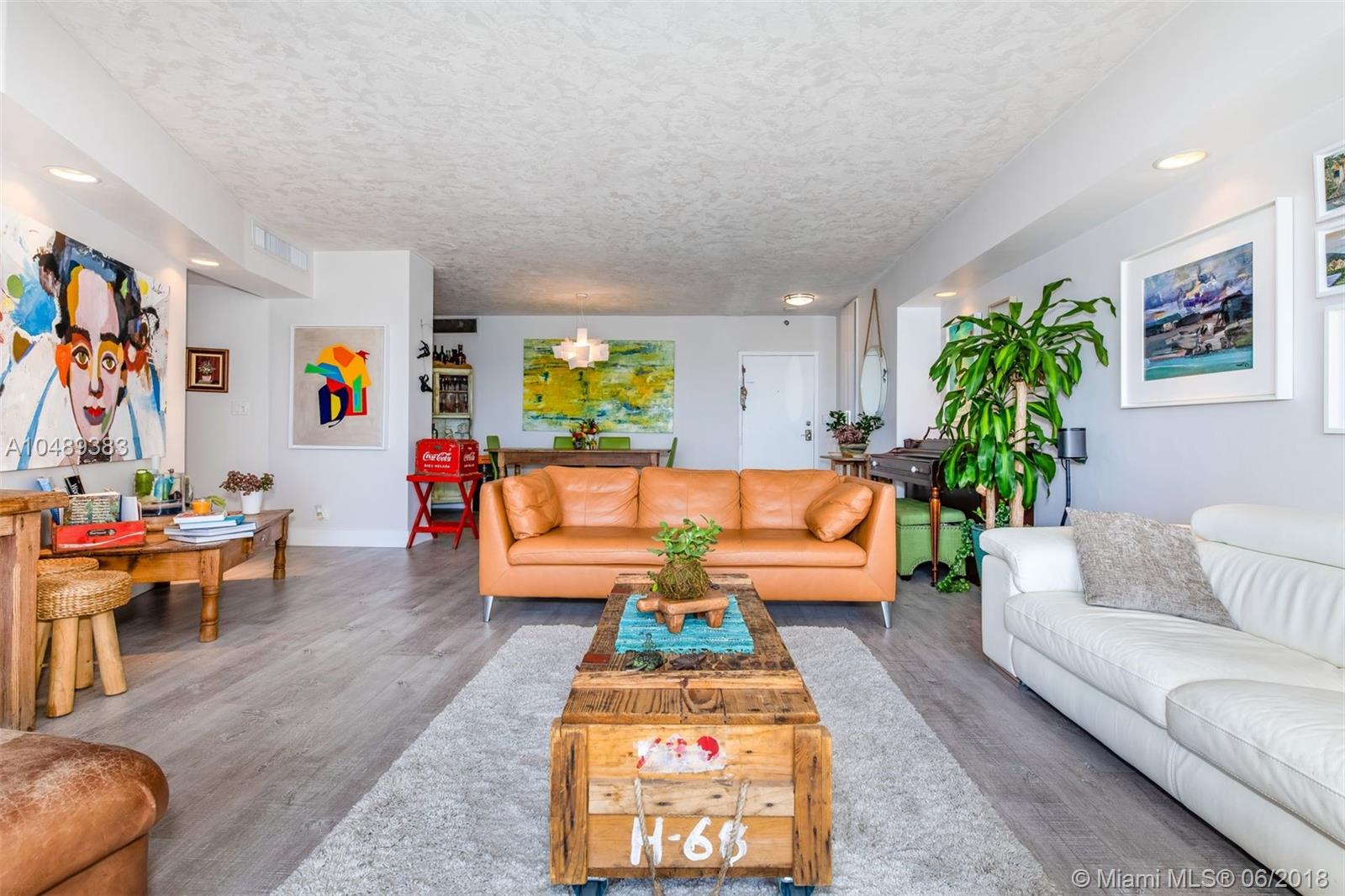 BRICKELL TOWNHOUSE CONDO - Residential