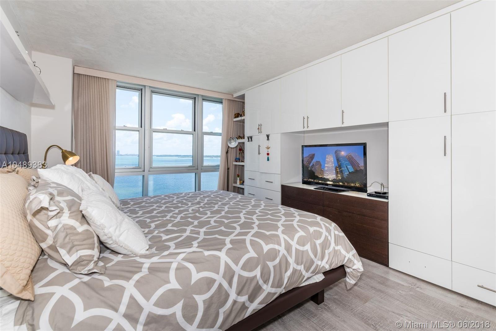 BRICKELL TOWNHOUSE CONDO - Residential