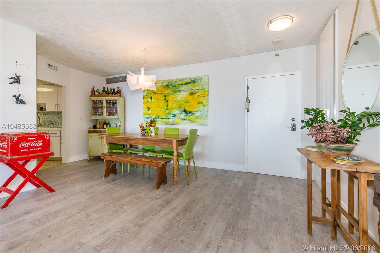 BRICKELL TOWNHOUSE CONDO - Residential