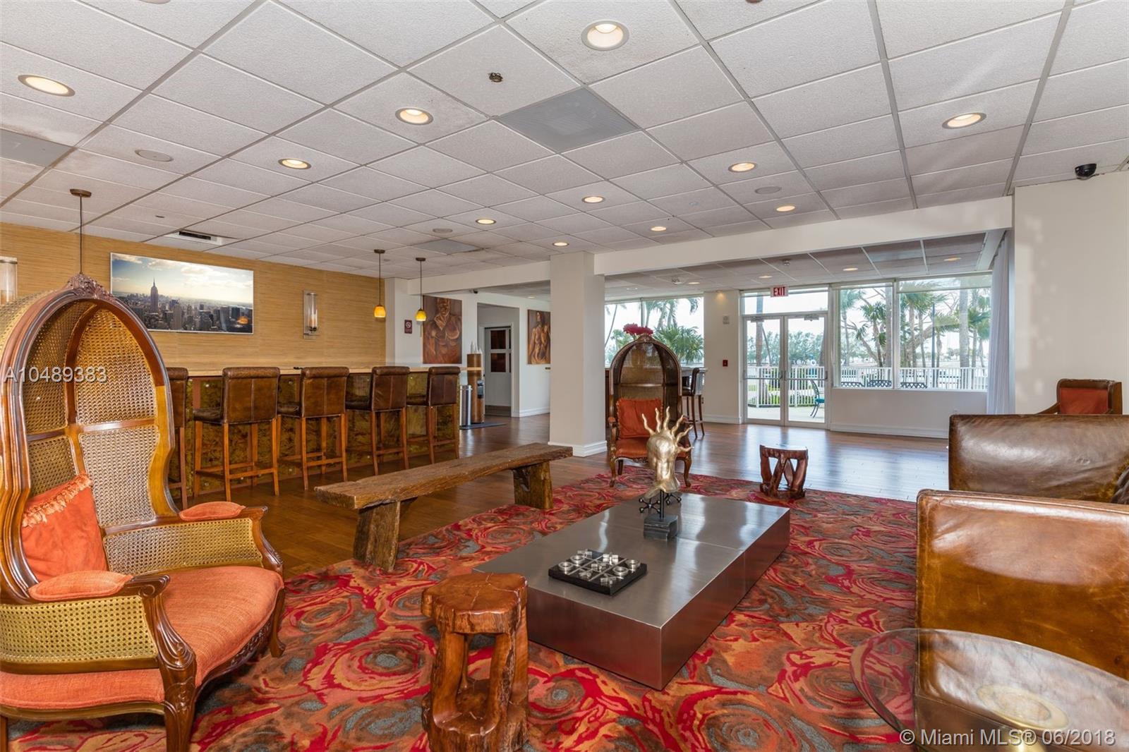 BRICKELL TOWNHOUSE CONDO - Residential