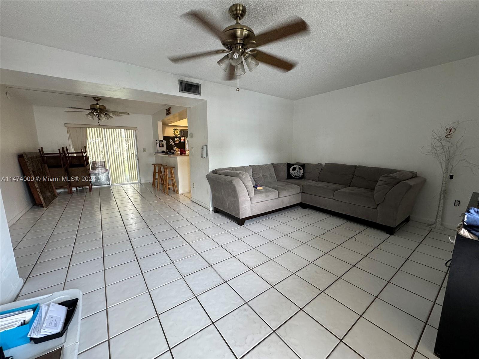 Spacious and convenient 1st-floor condo in the great community of Kendall Acres West. Two large bedrooms with ample closet space. Ample kitchen with wooden cabinets, pantry, and a large utility/ laundry closet. The living area is spacious and can comfortably fit a large dining table. The assigned parking spot is directly in front of the unit. 4 tennis courts and 2 pools. Excellent area just minutes away from major highways, transportation, schools, Baptist hospital, shopping centers, restaurants, entertainment, and more.