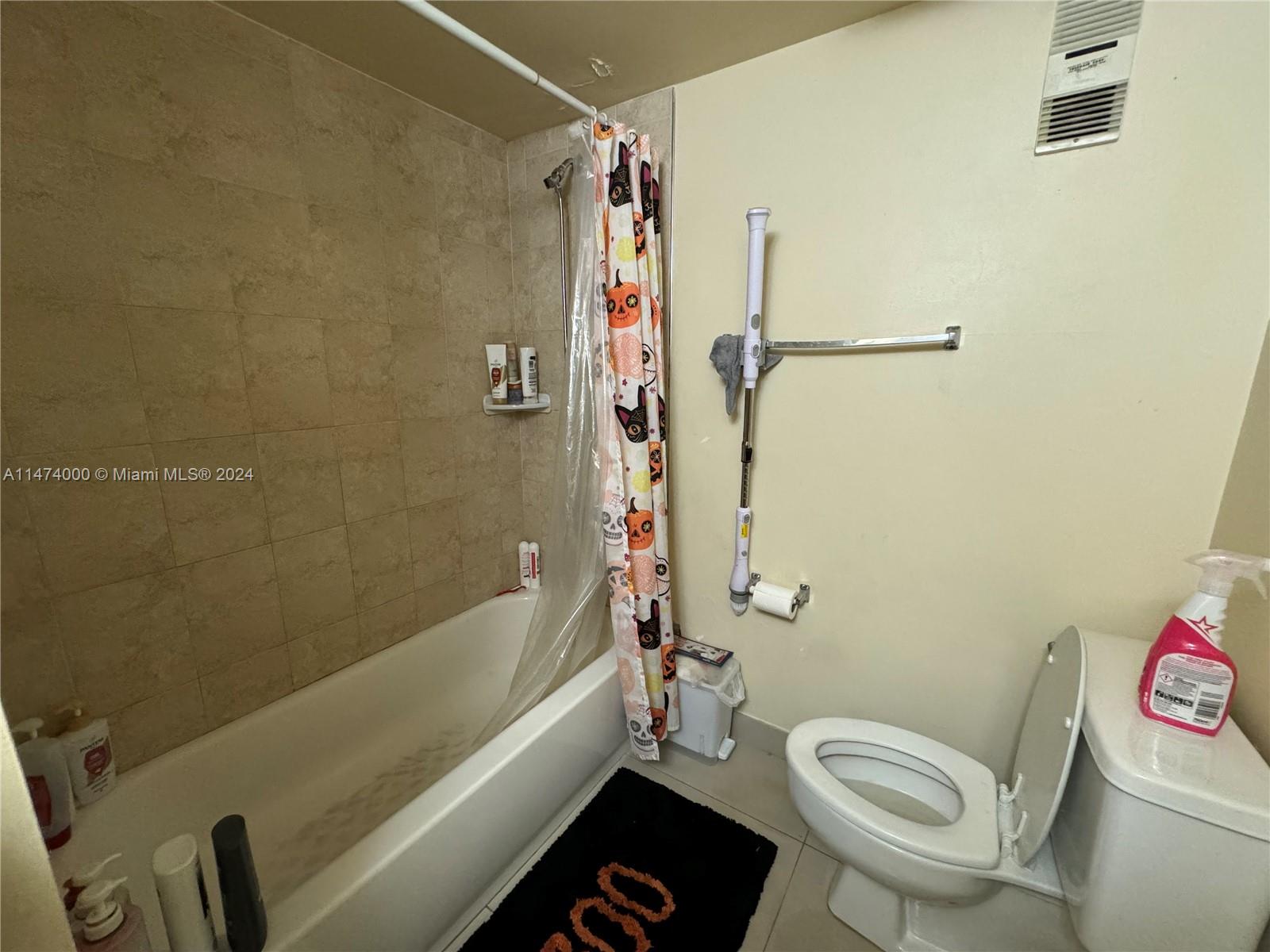 KENDALL ACRES WEST CONDO - Residential