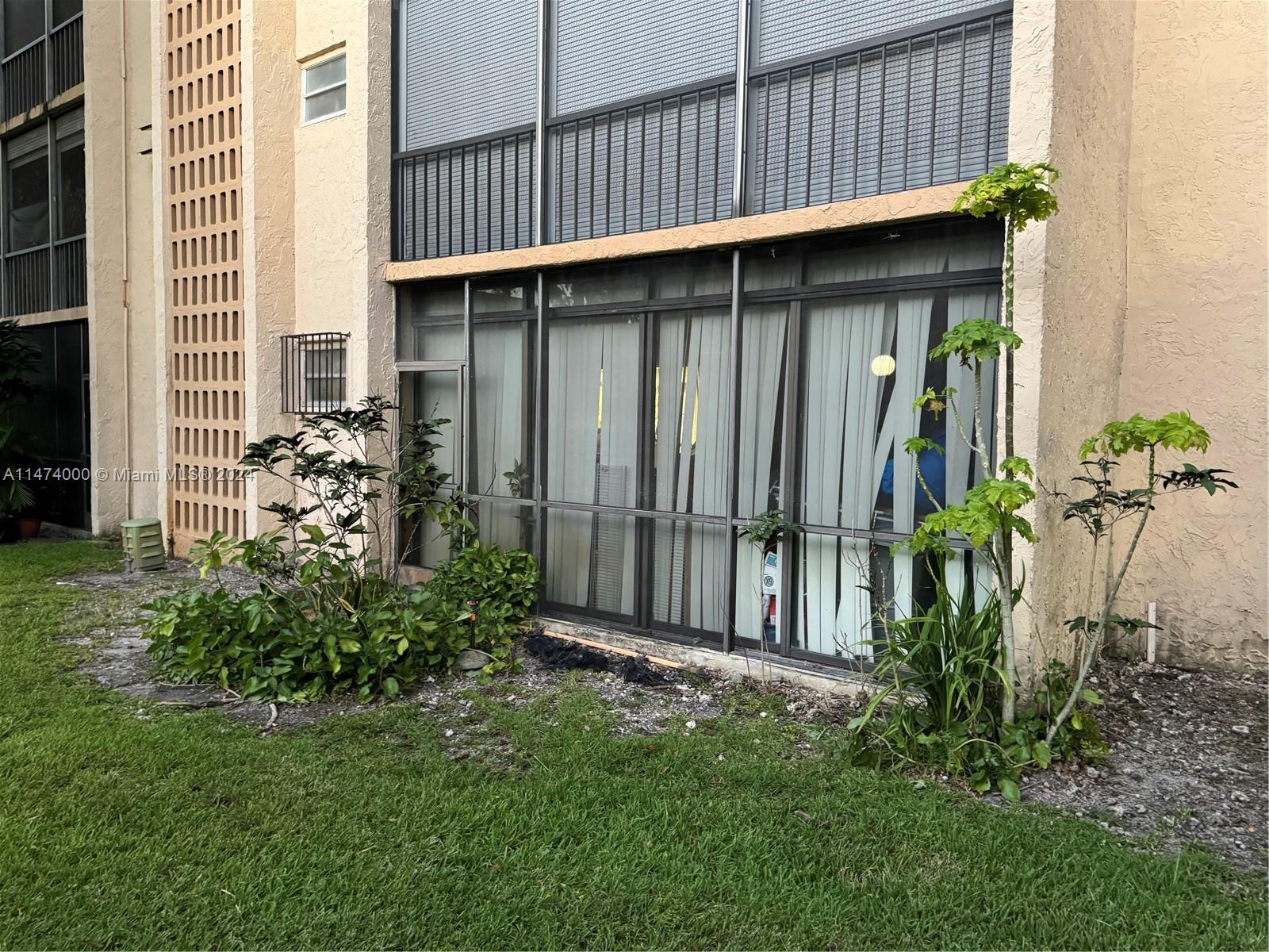 KENDALL ACRES WEST CONDO - Residential