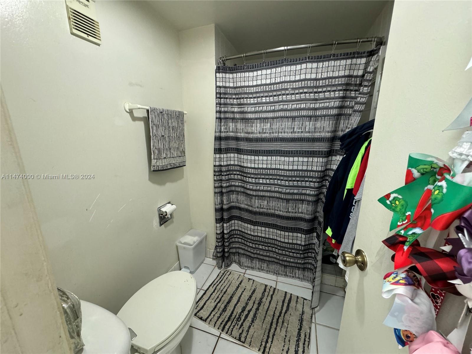 KENDALL ACRES WEST CONDO - Residential