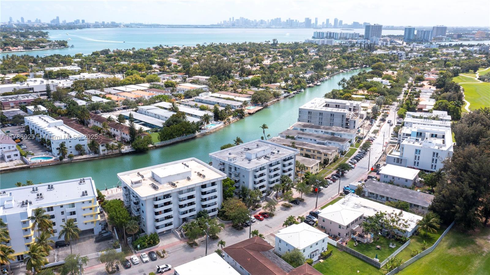 NORMANDY SH YACHT & CO CL - Residential