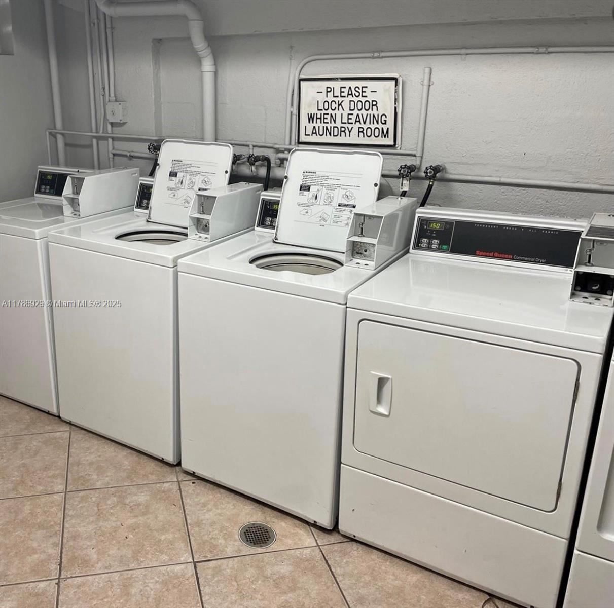 NORMANDY SH YACHT & CO CL - Residential