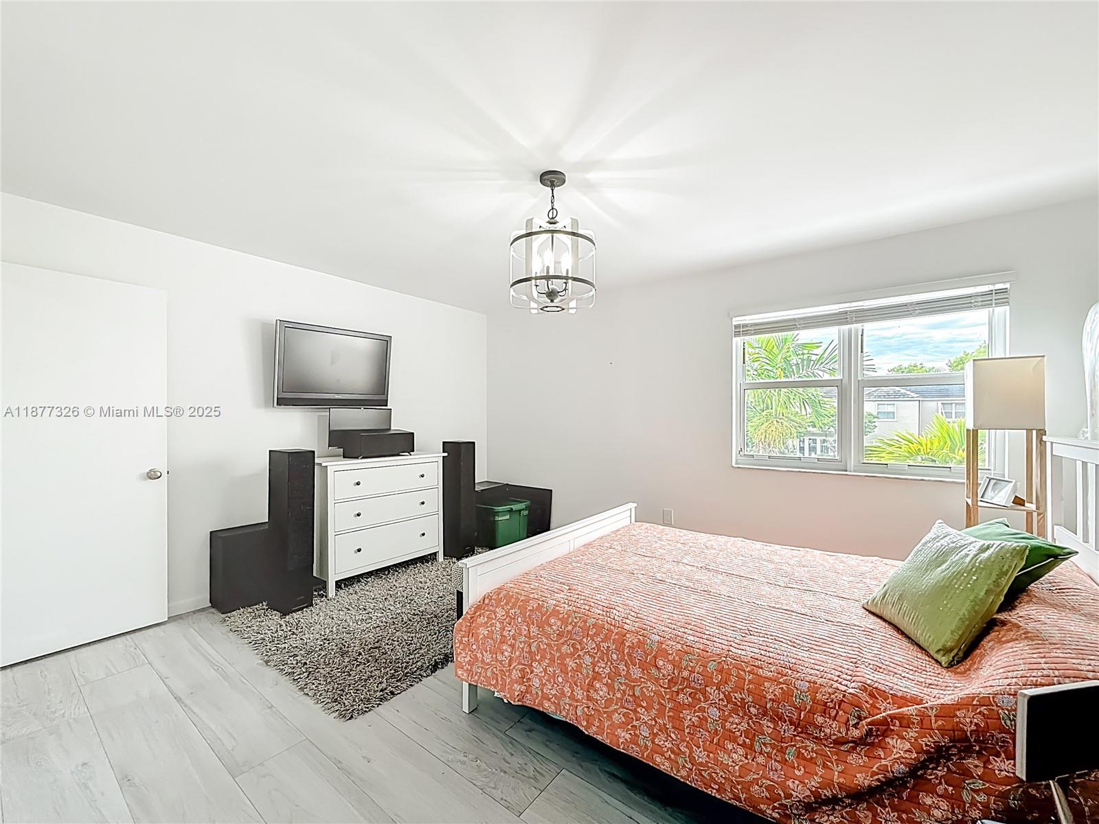 BRIDGEPOINT - Residential