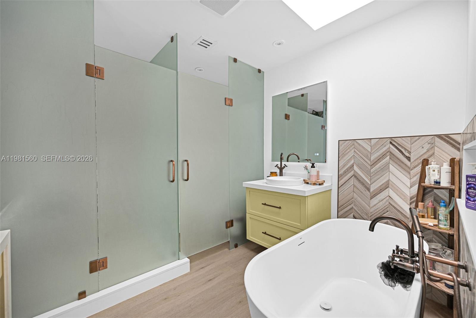 CALUSA CLUB ESTATES - Residential