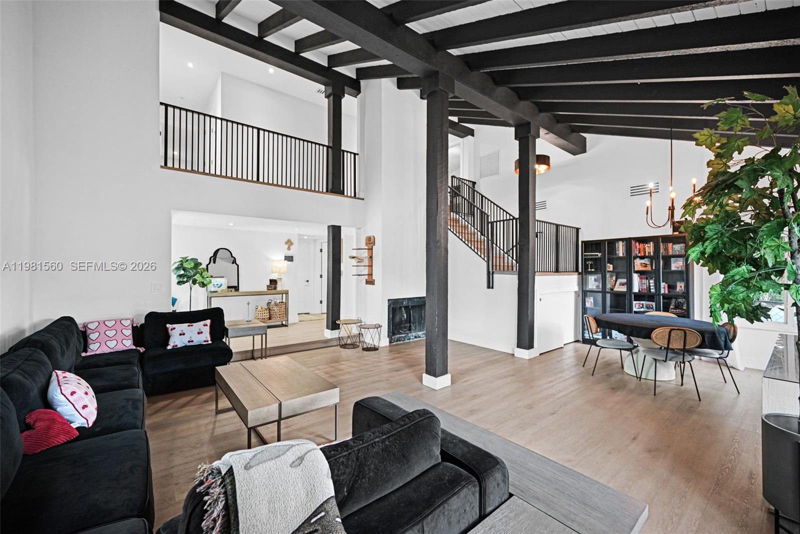 CALUSA CLUB ESTATES - Residential