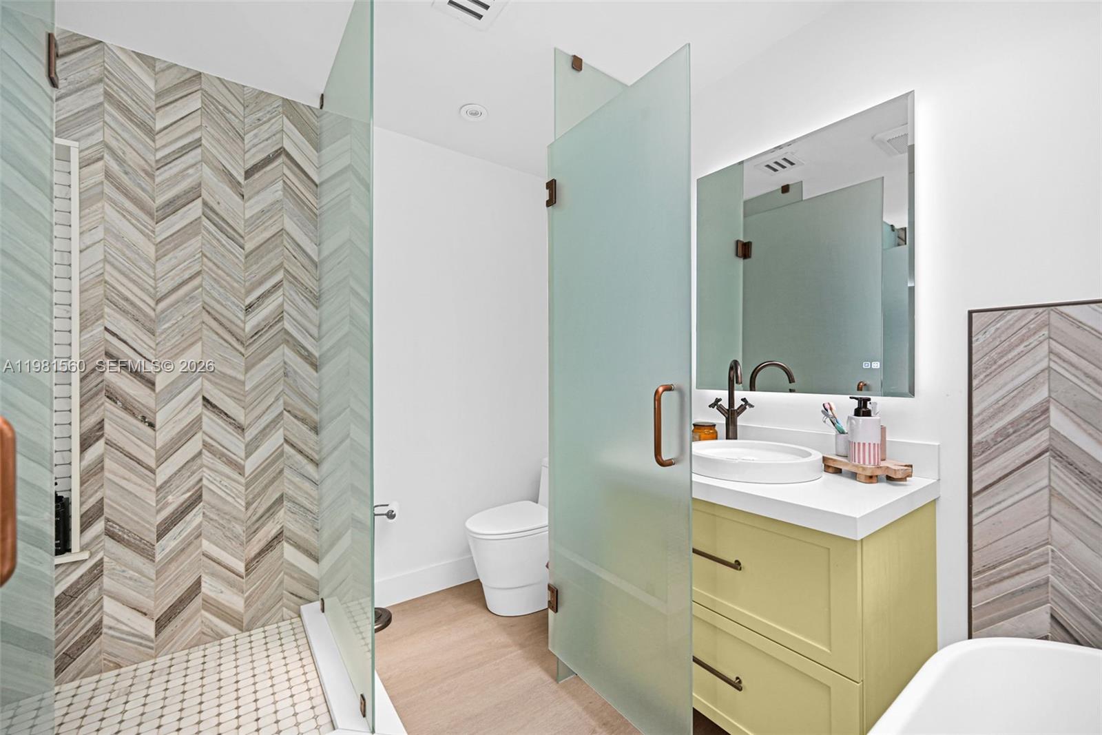 CALUSA CLUB ESTATES - Residential