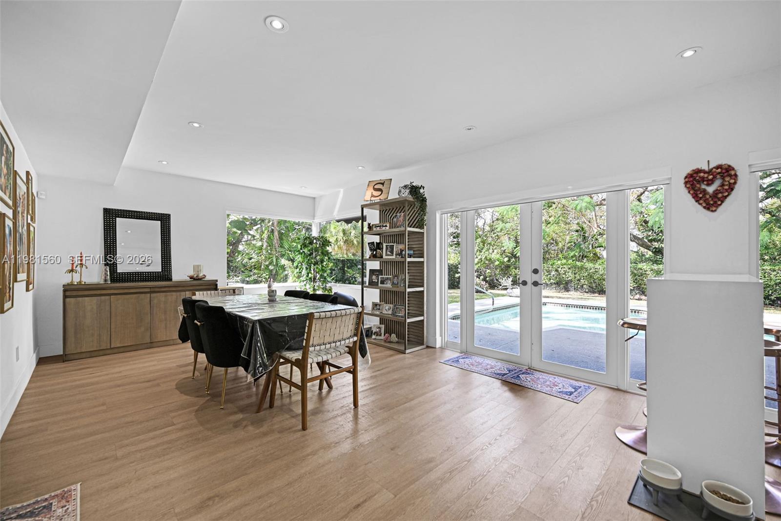 CALUSA CLUB ESTATES - Residential