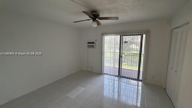 NEW HAMPTON AT CENTURY VI - Residential