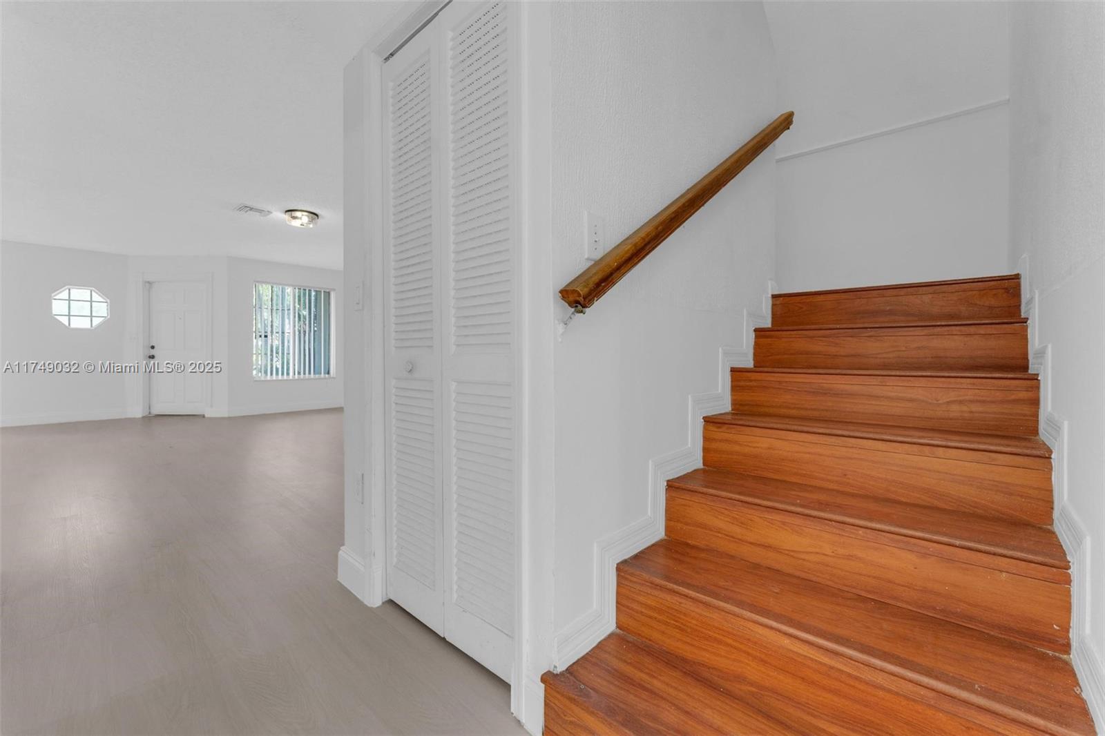 WELLEBY UNIT THIRTEEN - Residential