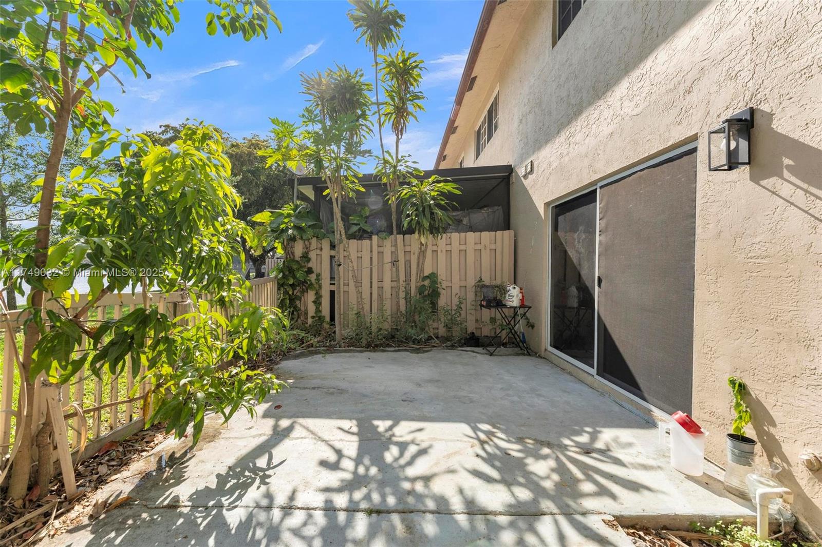 WELLEBY UNIT THIRTEEN - Residential