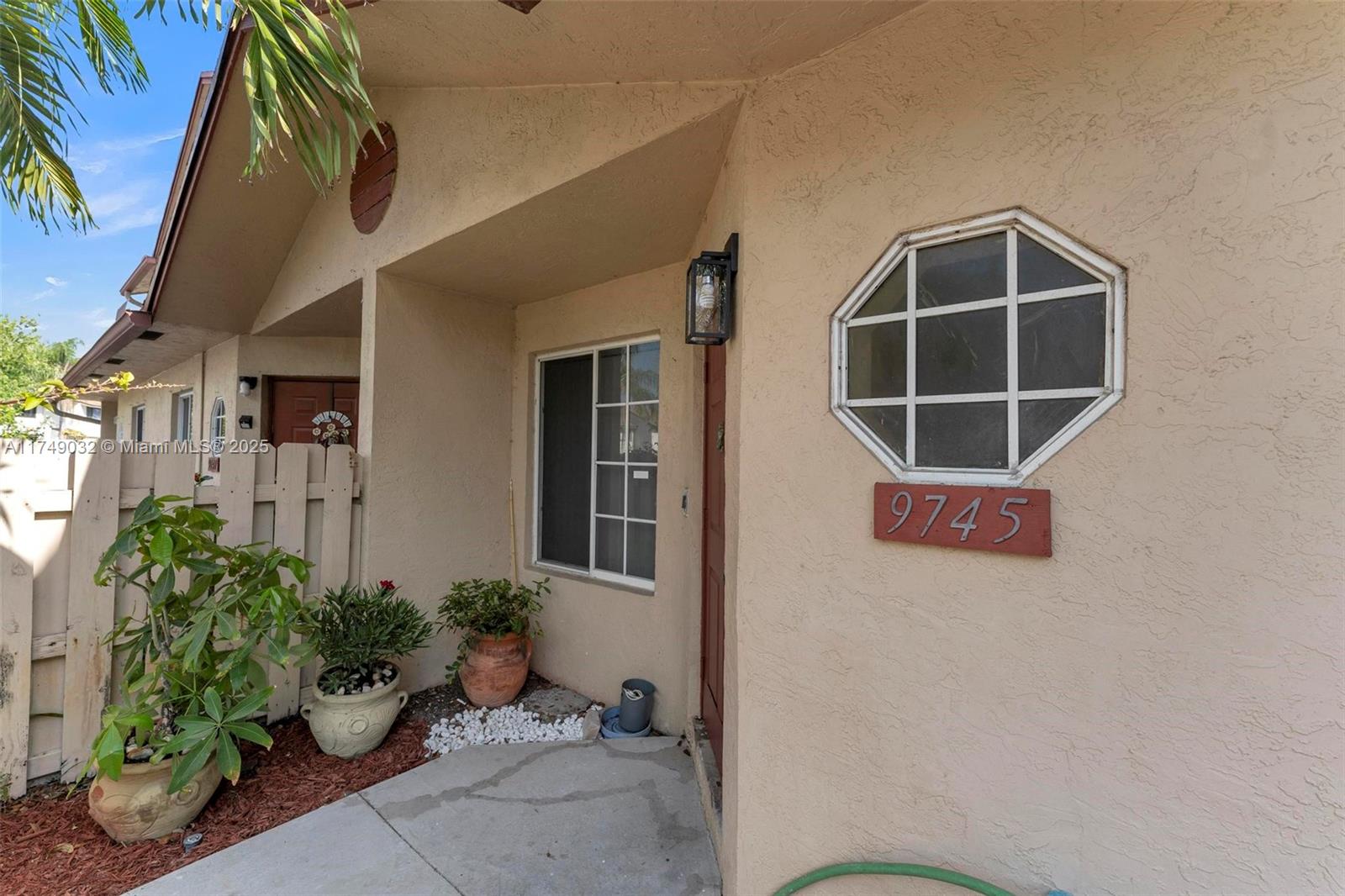 WELLEBY UNIT THIRTEEN - Residential