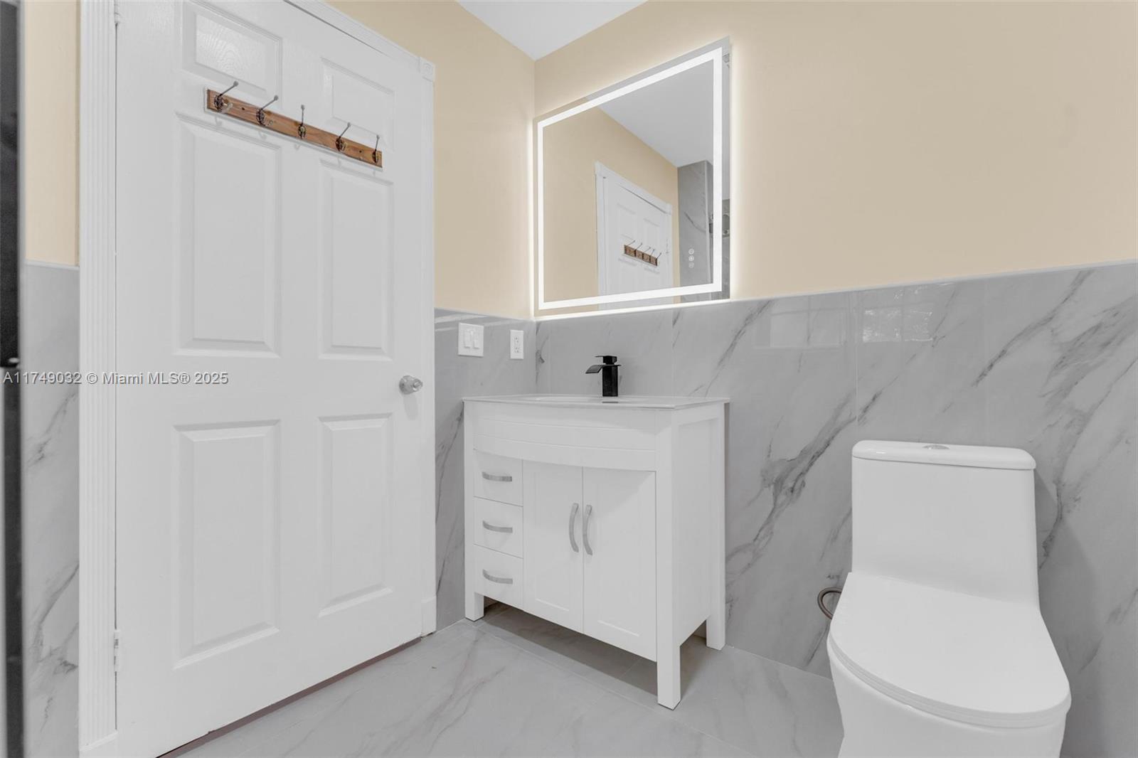 WELLEBY UNIT THIRTEEN - Residential