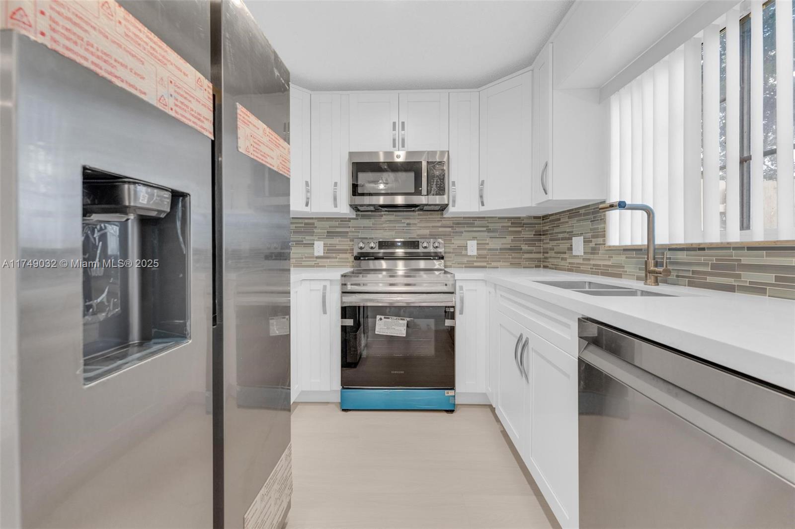 WELLEBY UNIT THIRTEEN - Residential