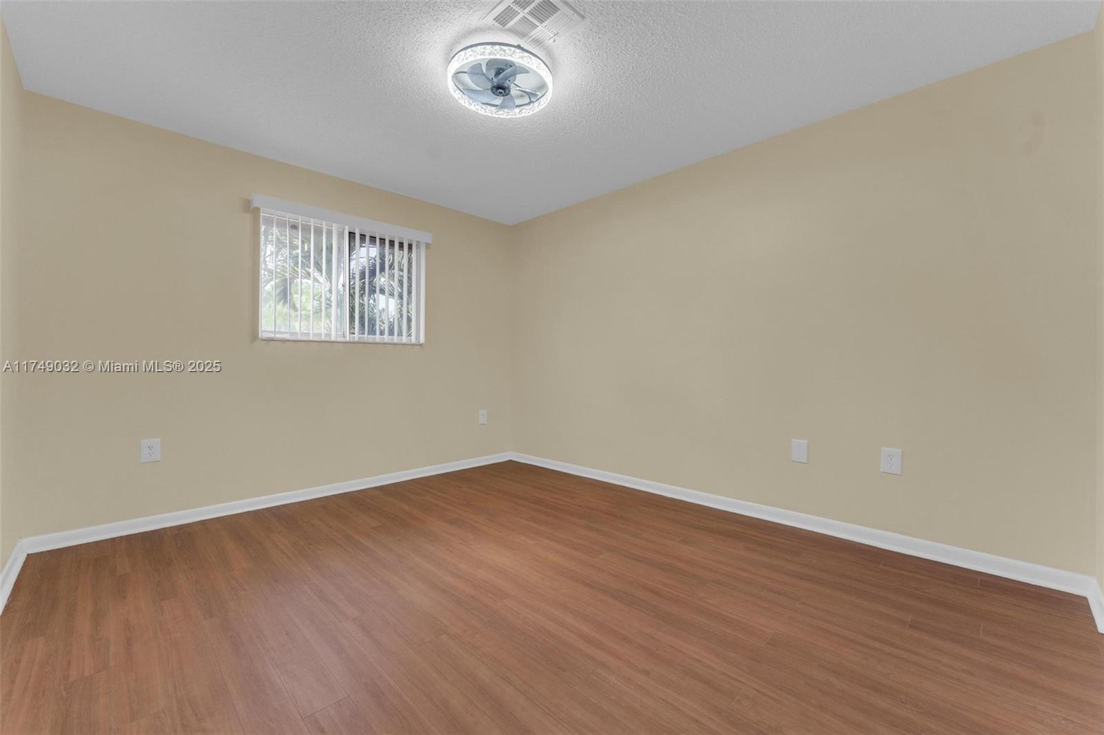 WELLEBY UNIT THIRTEEN - Residential