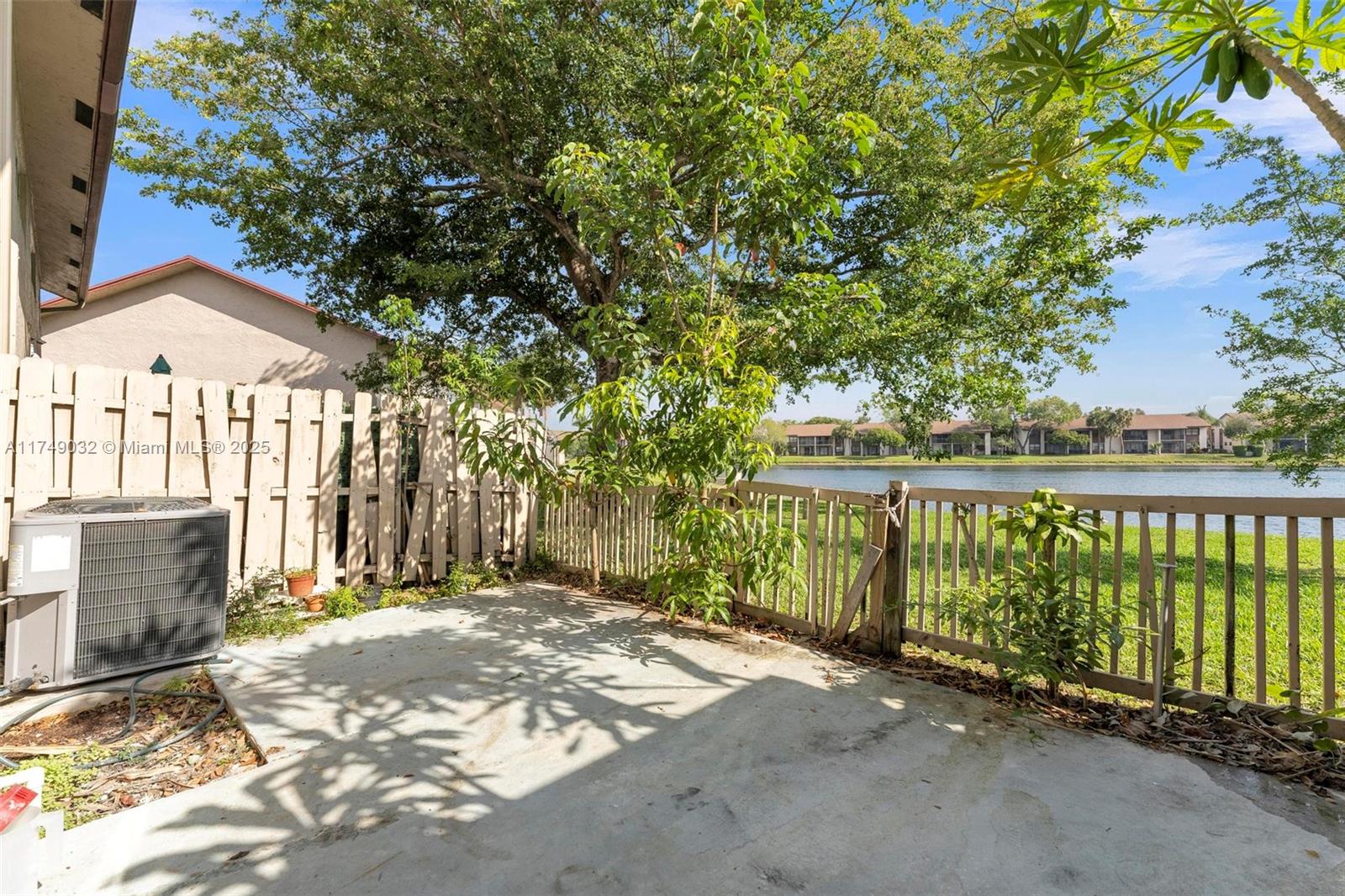 WELLEBY UNIT THIRTEEN - Residential