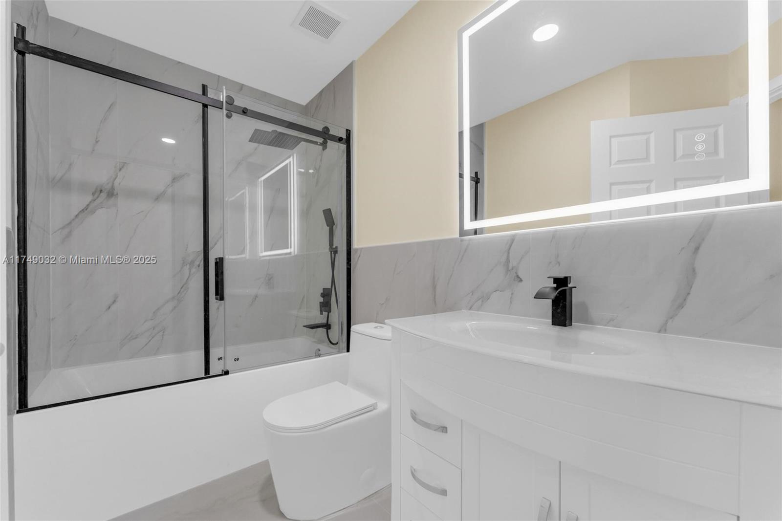 WELLEBY UNIT THIRTEEN - Residential