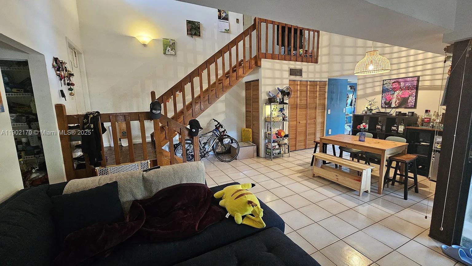 CROSSINGS VILG HOMES COND - Residential Lease