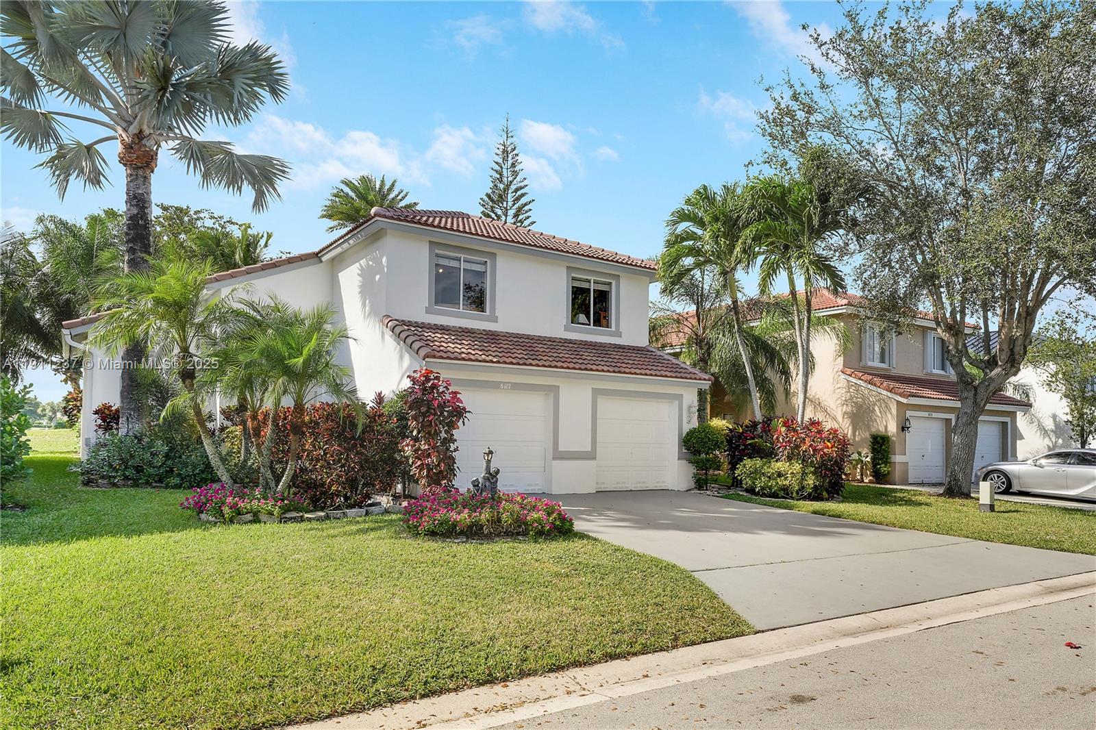 BALMORAL COUNTRY CLUB LAC - Residential