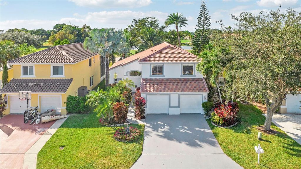 Photo of 8117 Pelican Harbour Dr, Lake Worth, FL 33467 (MLS # A11911237)