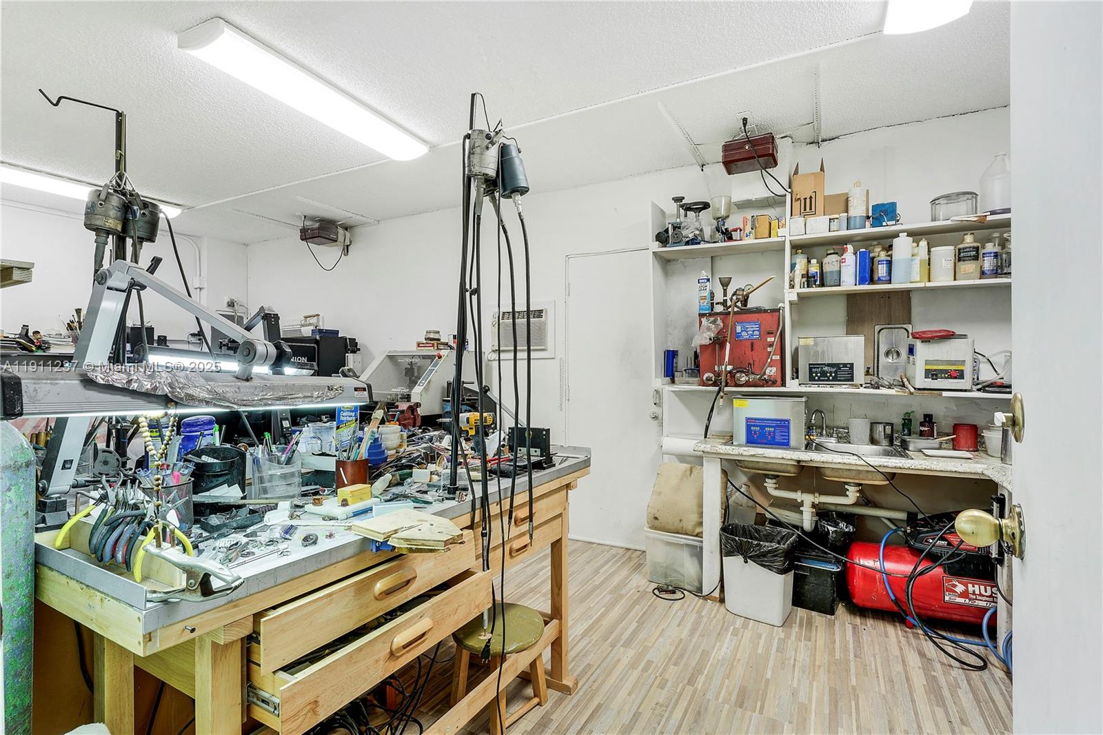 BALMORAL COUNTRY CLUB LAC - Residential