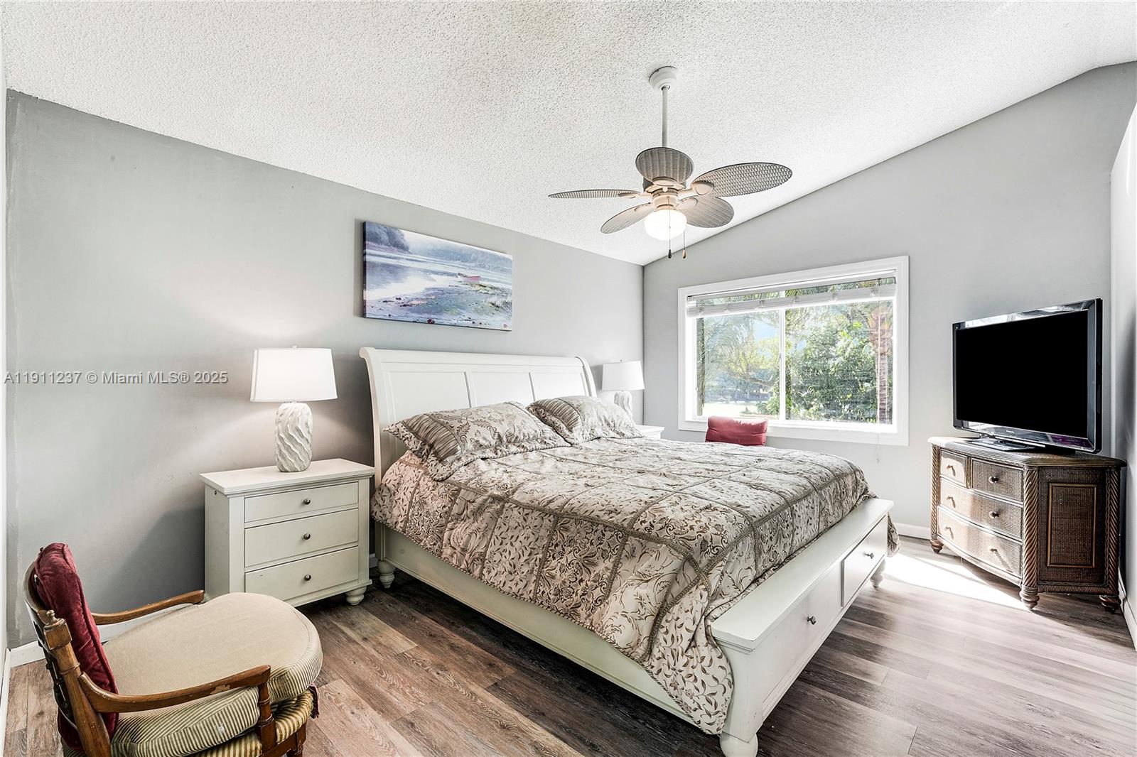 BALMORAL COUNTRY CLUB LAC - Residential