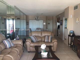 HEMISPHERES CONDO - Residential Lease
