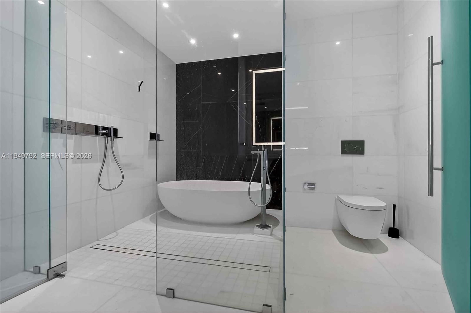 Aston Martin Residences - Residential