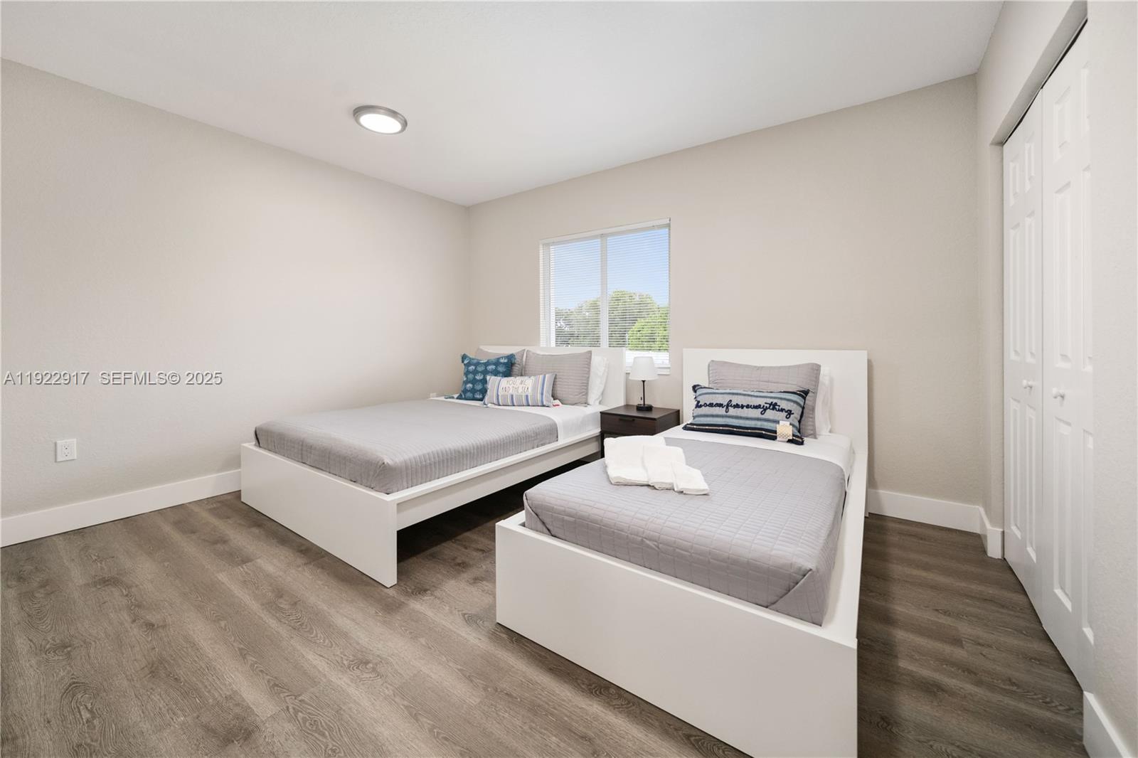 FLORAL PK - Residential Income