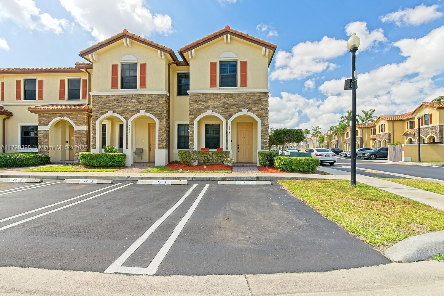 Property for Sale at 3208 Se 4th Ct, Homestead, Miami-Dade County, Florida - Bedrooms: 3 
Bathrooms: 3  - $359,000