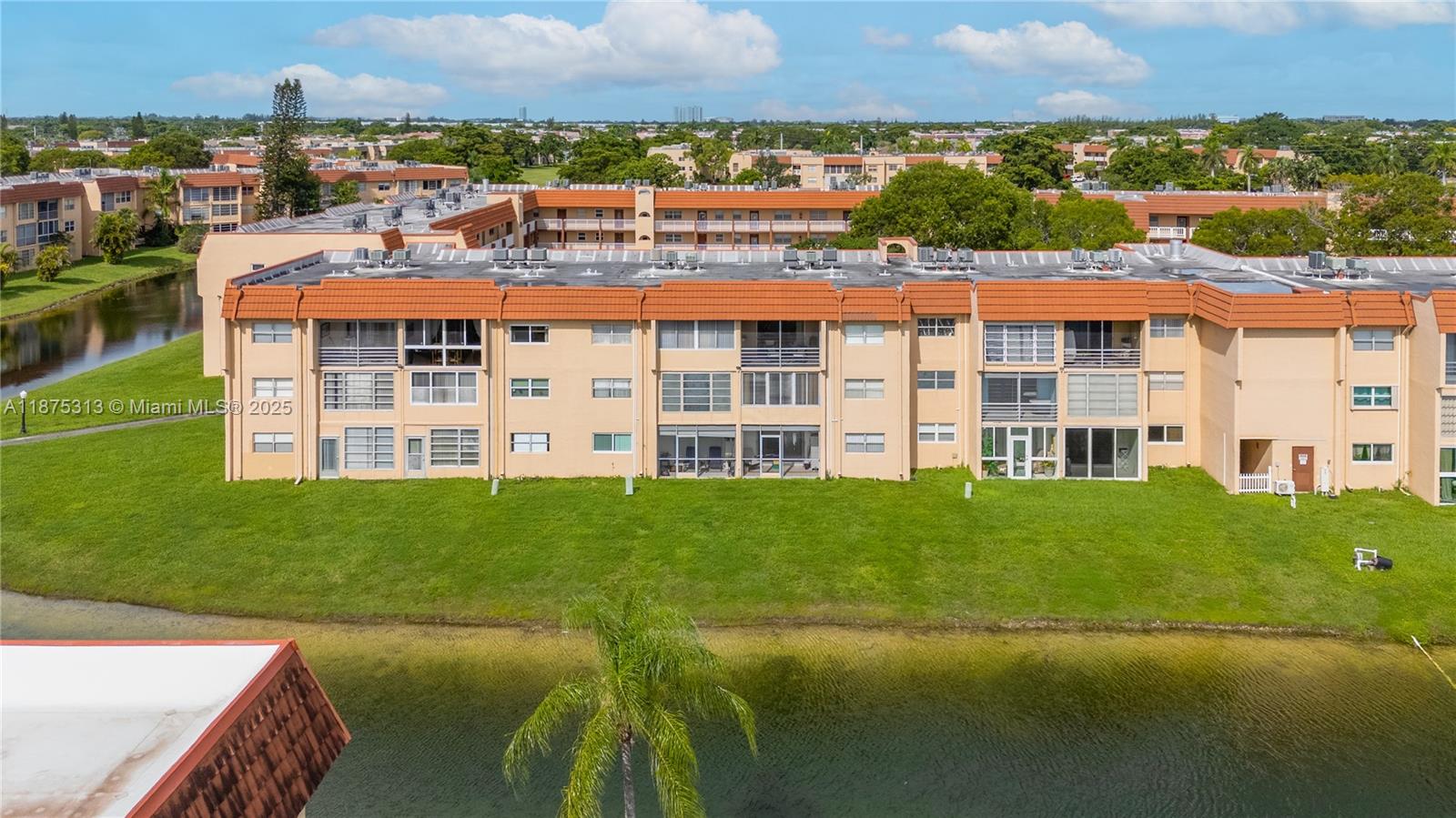 Sunrise Lakes Phase 3 - Residential