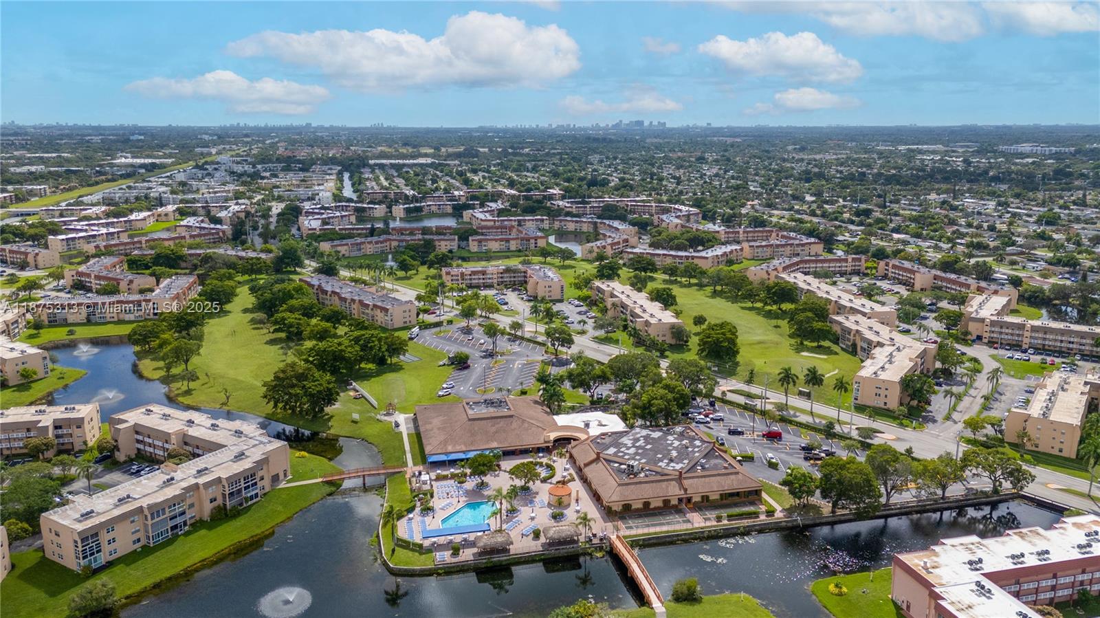 Sunrise Lakes Phase 3 - Residential